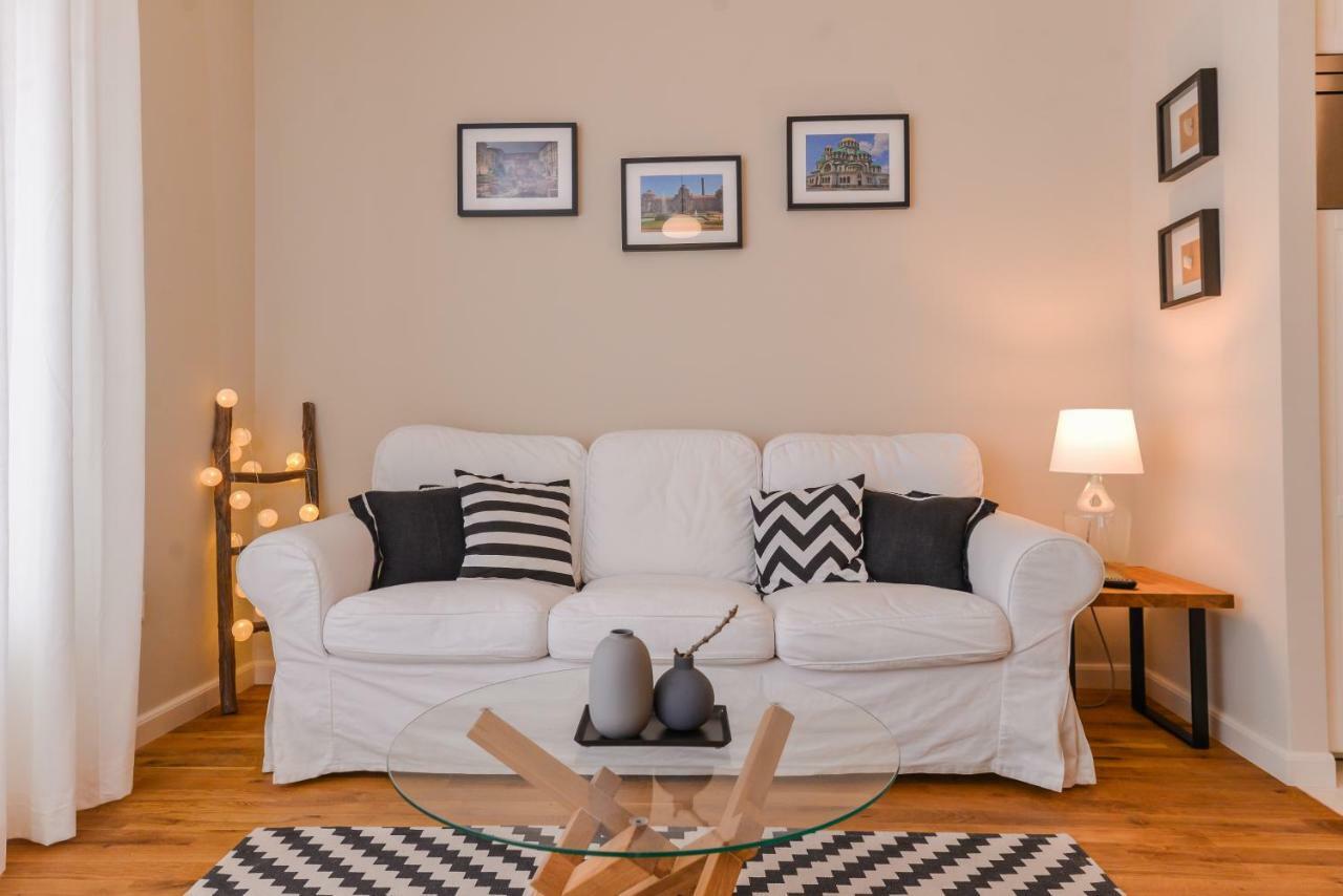 Cо́Coellie - Aesthetic 2Bd Apt Near National Palace By Flat Mаnager Sofia Zewnętrze zdjęcie