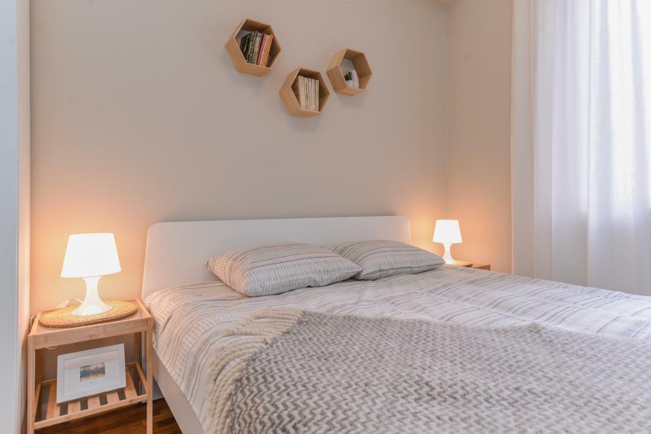 Cо́Coellie - Aesthetic 2Bd Apt Near National Palace By Flat Mаnager Sofia Zewnętrze zdjęcie