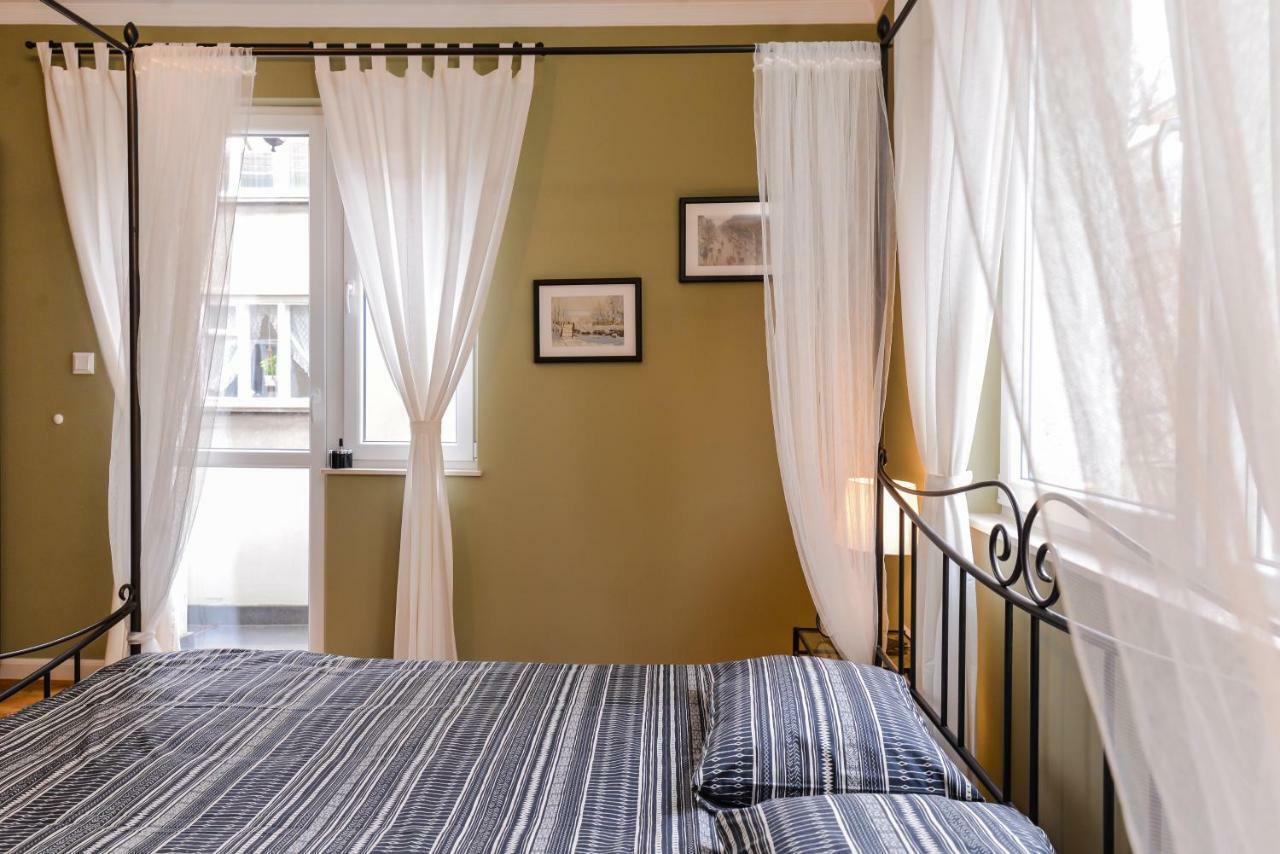 Cо́Coellie - Aesthetic 2Bd Apt Near National Palace By Flat Mаnager Sofia Zewnętrze zdjęcie