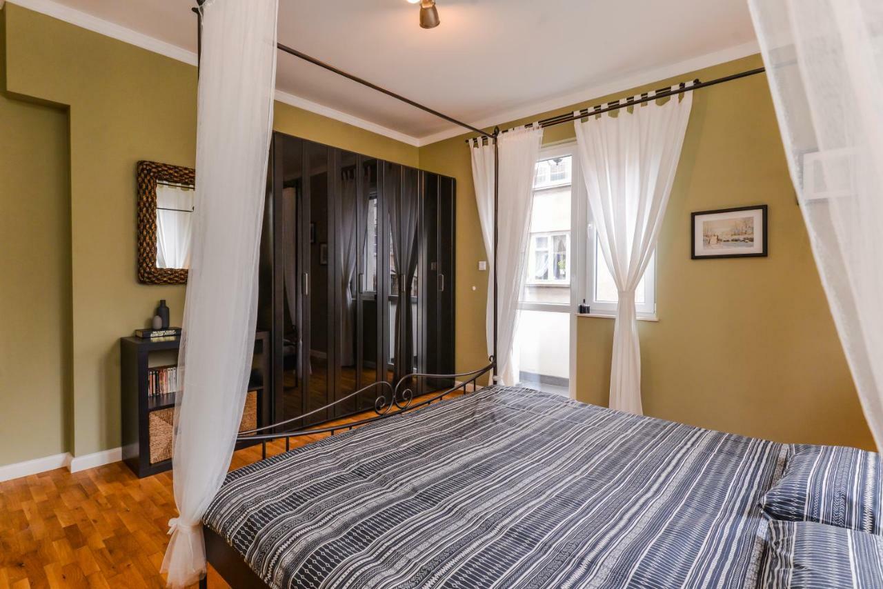 Cо́Coellie - Aesthetic 2Bd Apt Near National Palace By Flat Mаnager Sofia Zewnętrze zdjęcie